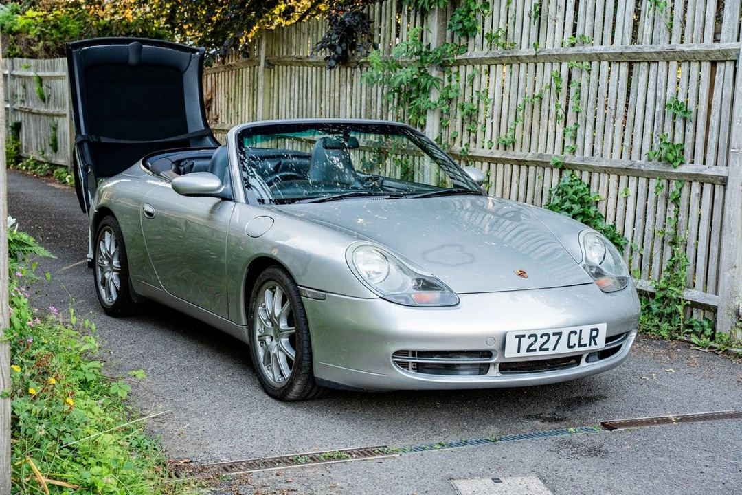 1999 Porsche 996 Carrera 4 - Image 6 of 30