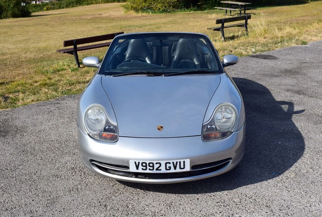 1999 Porsche 996 Carrera 4 - Image 18 of 30