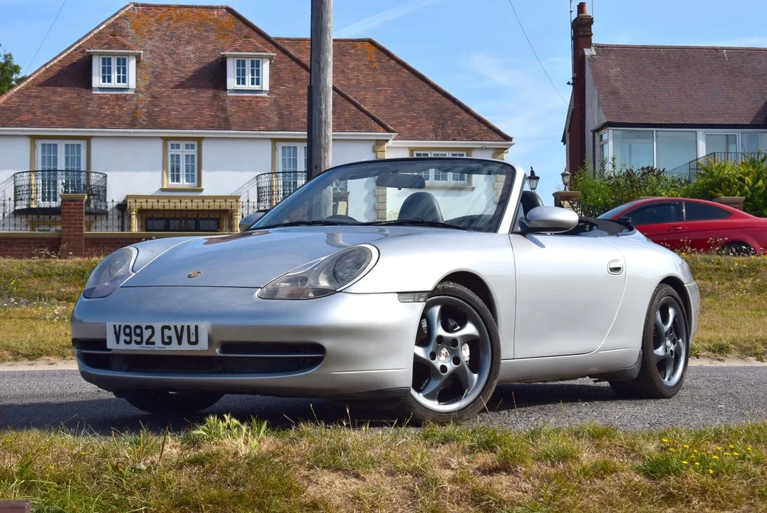 1999 Porsche 996 Carrera 4 - Image 4 of 30