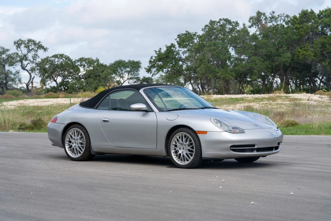 1999 Porsche 996 Carrera - Image 20 of 31