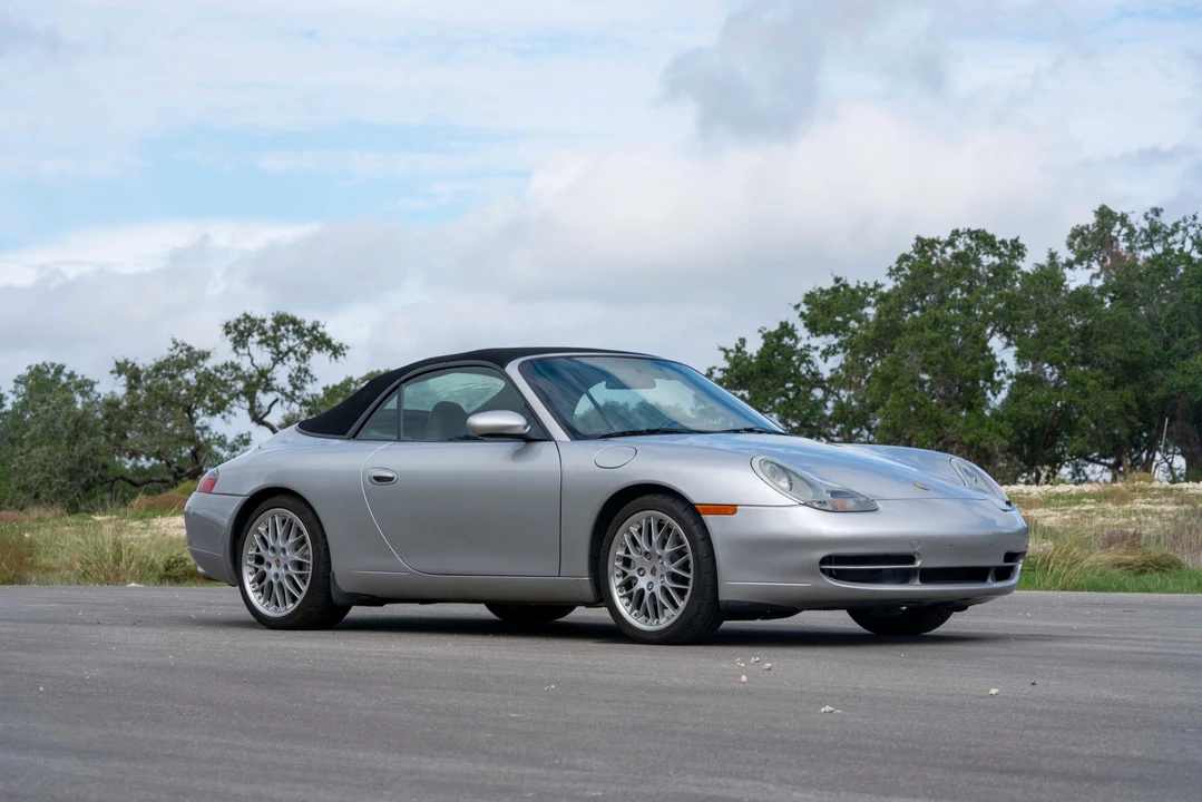 1999 Porsche 996 Carrera - Image 21 of 31