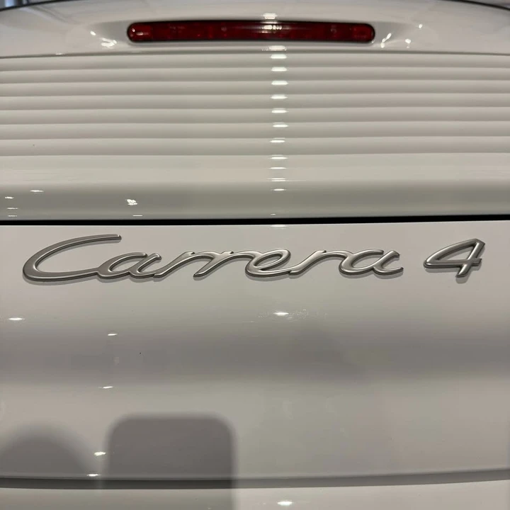 1999 Porsche 996 Carrera 4 - Image 6 of 19