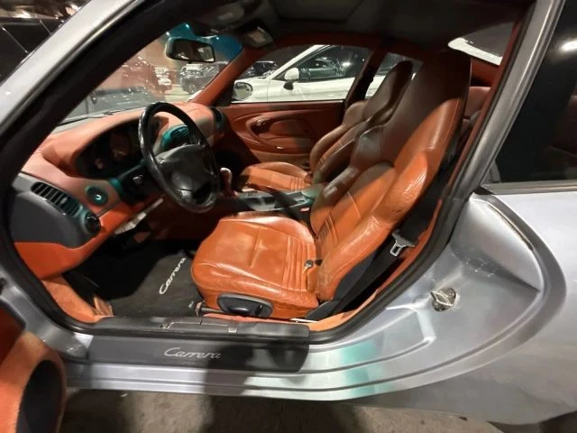 1999 Porsche 996 Carrera 4 - Image 5 of 14