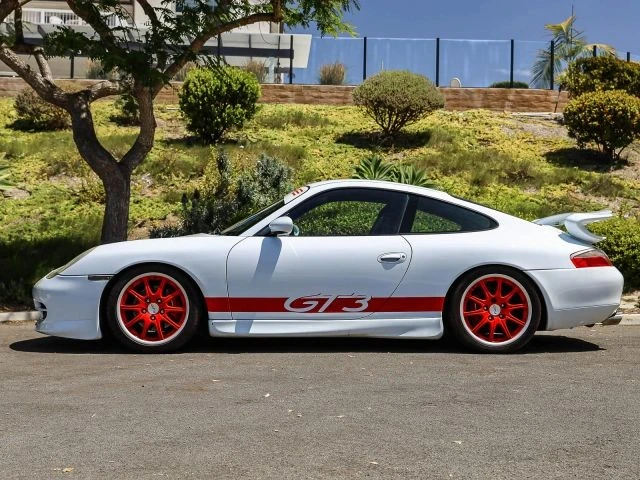 1999 Porsche 996 Carrera 4 - Image 2 of 31