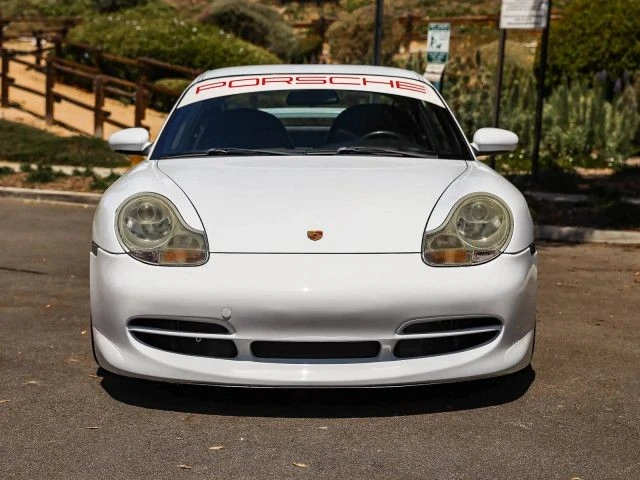 1999 Porsche 996 Carrera 4 - Image 8 of 31
