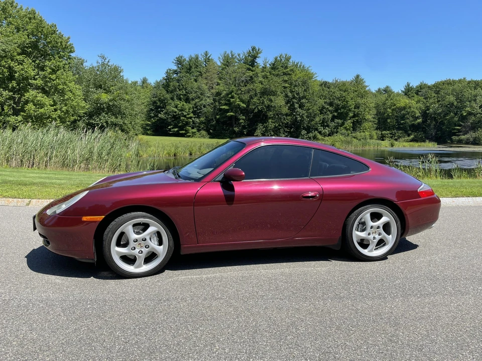 1999 Porsche 996 Carrera - Image 10 of 31