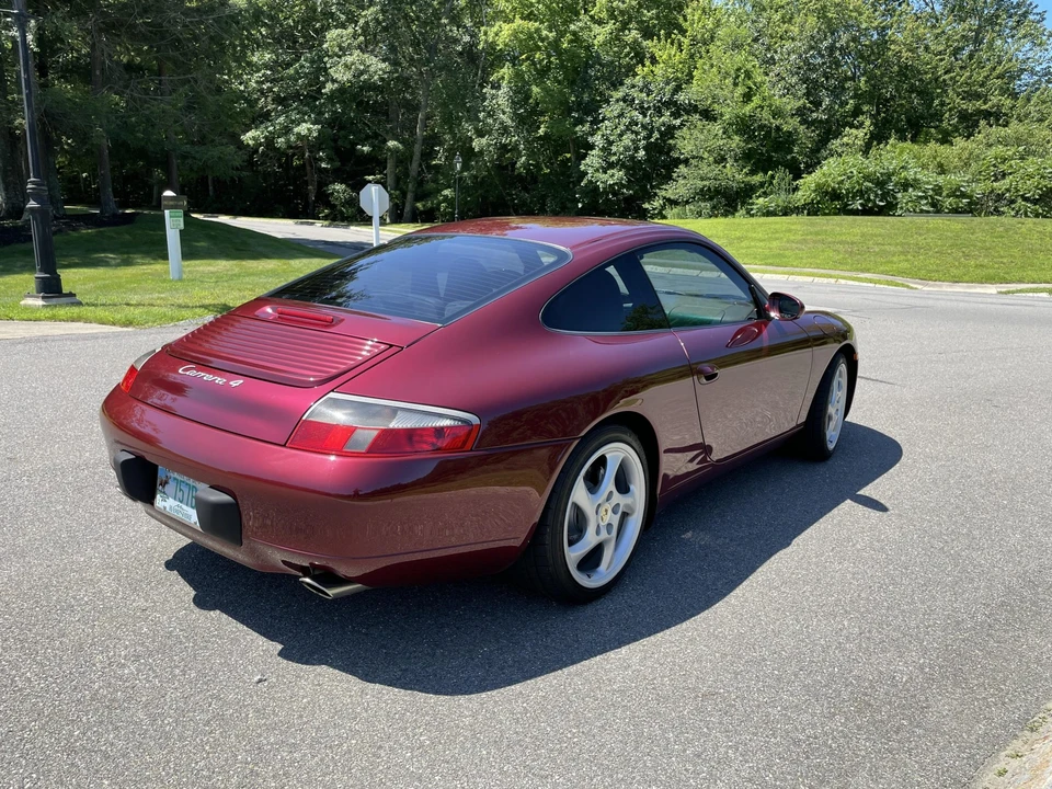 1999 Porsche 996 Carrera - Image 25 of 31