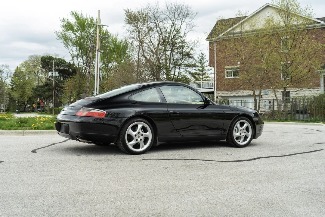 1999 Porsche 996 Carrera - Image 13 of 31