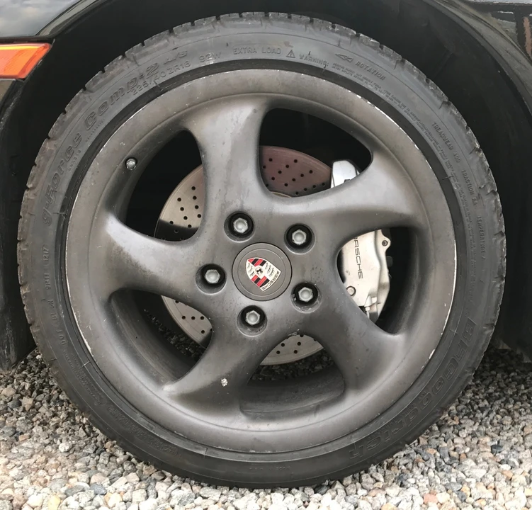 1999 Porsche 996 Carrera - Image 27 of 31