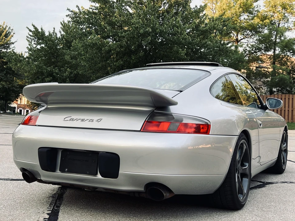 1999 Porsche 996 Carrera - Image 21 of 31