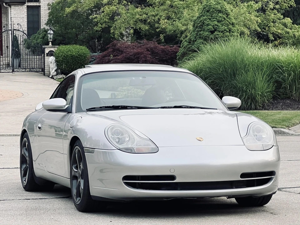 1999 Porsche 996 Carrera - Image 8 of 31