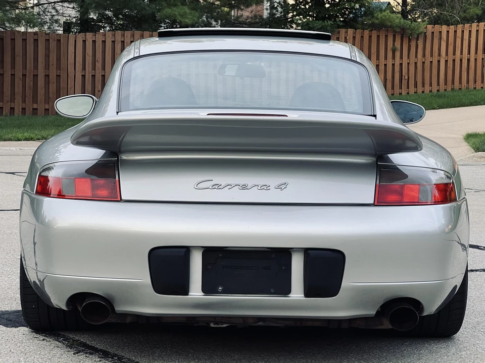 1999 Porsche 996 Carrera - Image 26 of 31