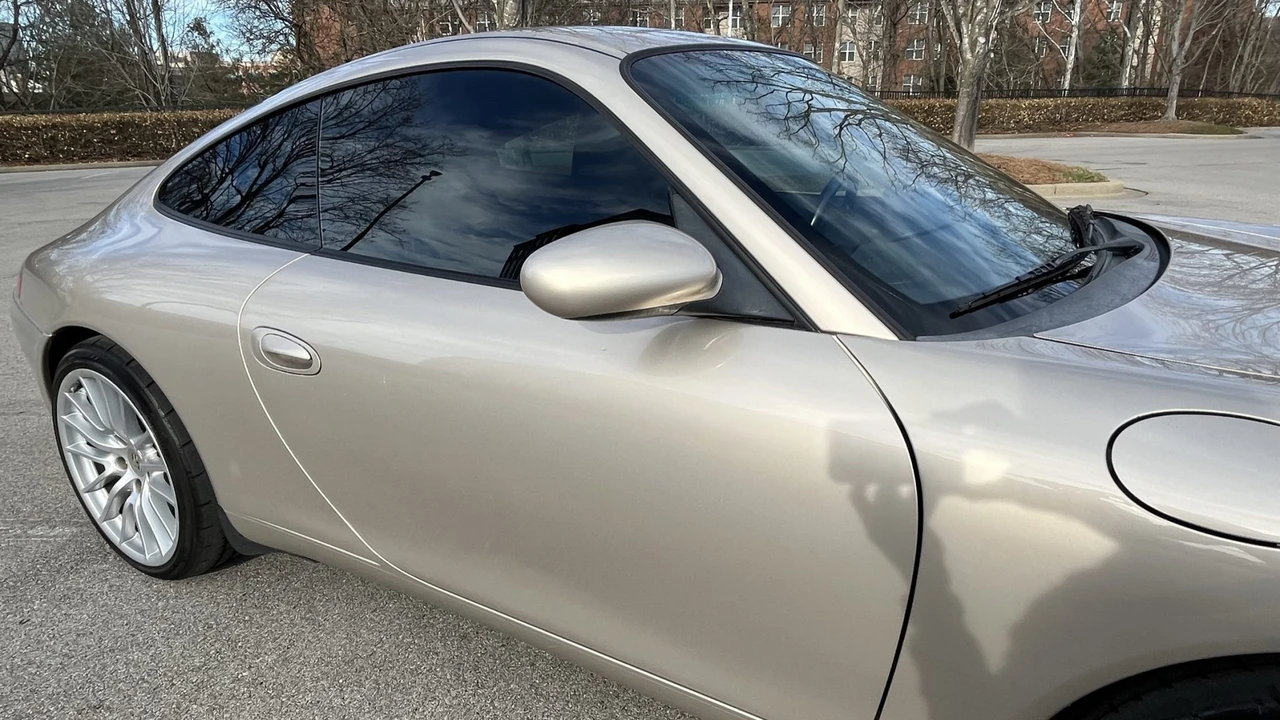1999 Porsche 996 Carrera - Image 30 of 31
