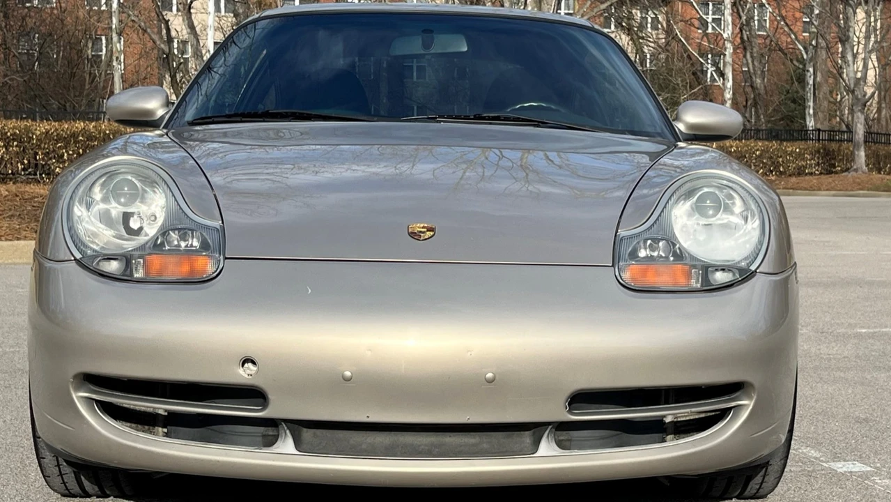 1999 Porsche 996 Carrera - Image 24 of 31