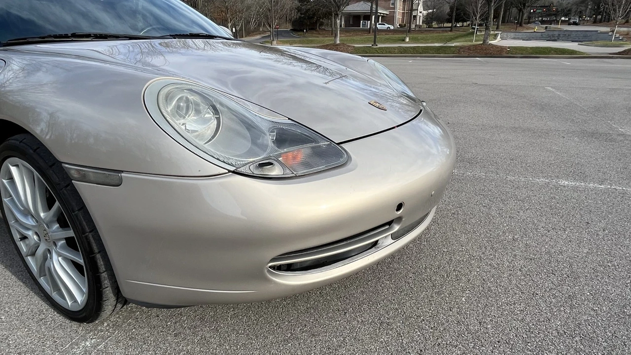 1999 Porsche 996 Carrera - Image 26 of 31