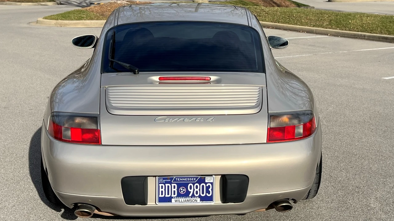 1999 Porsche 996 Carrera - Image 20 of 31