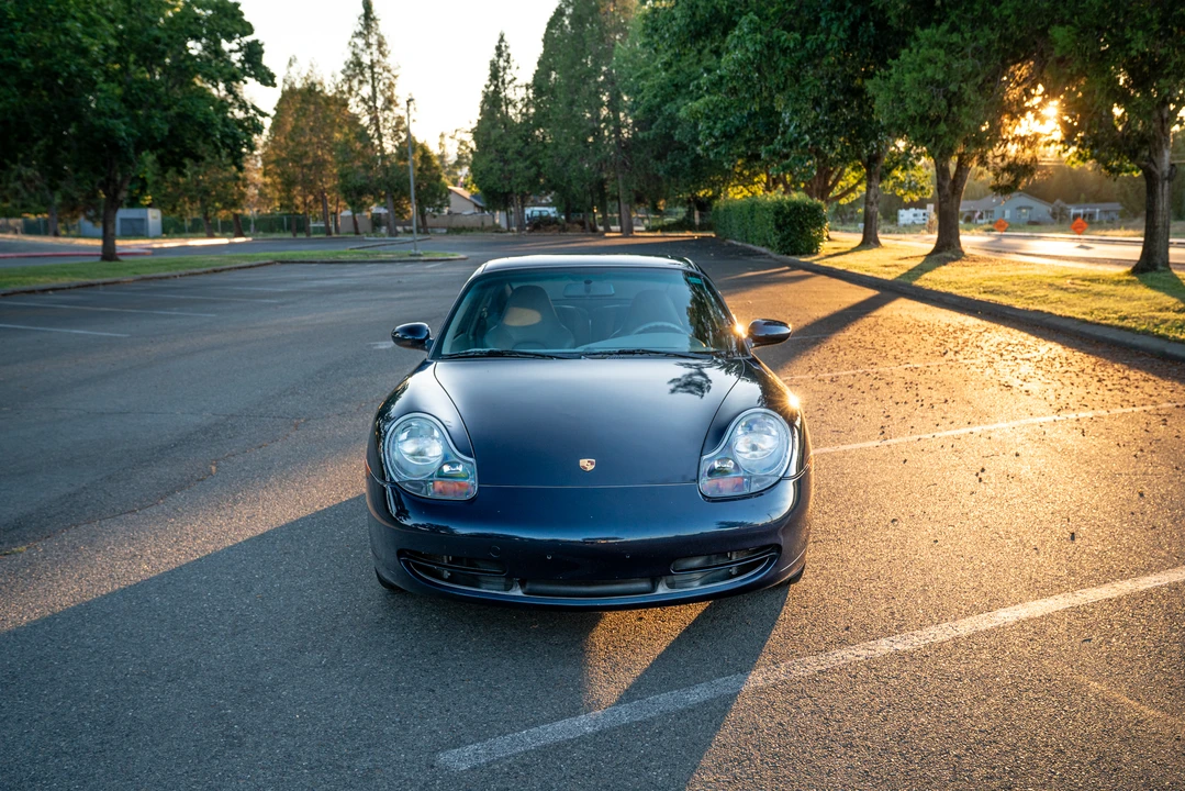 1999 Porsche 996 Carrera 4 - Image 21 of 31