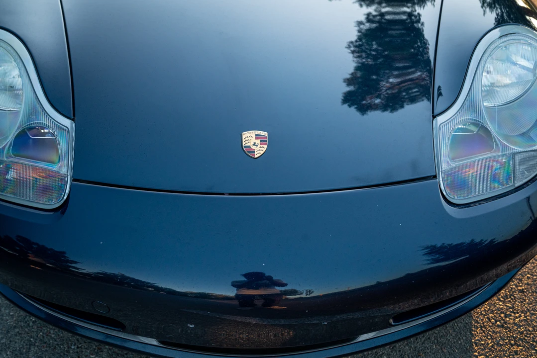 1999 Porsche 996 Carrera 4 - Image 25 of 31