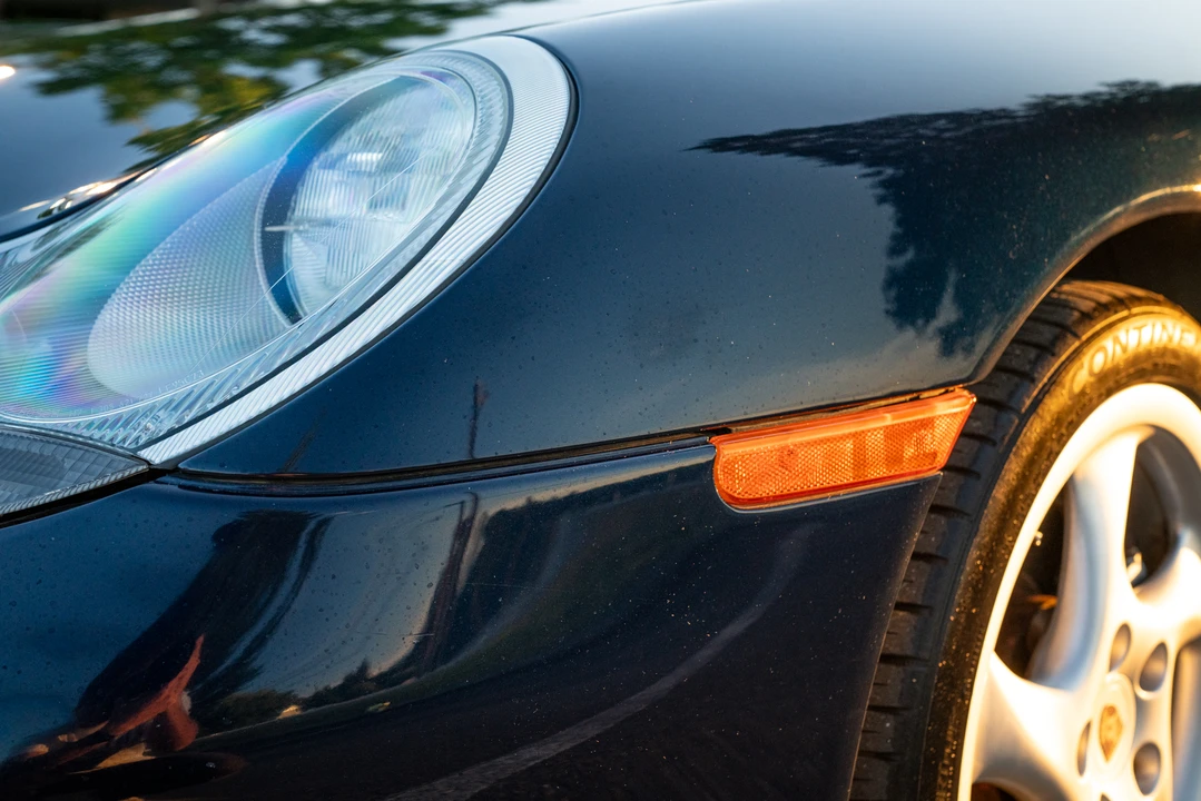 1999 Porsche 996 Carrera 4 - Image 29 of 31