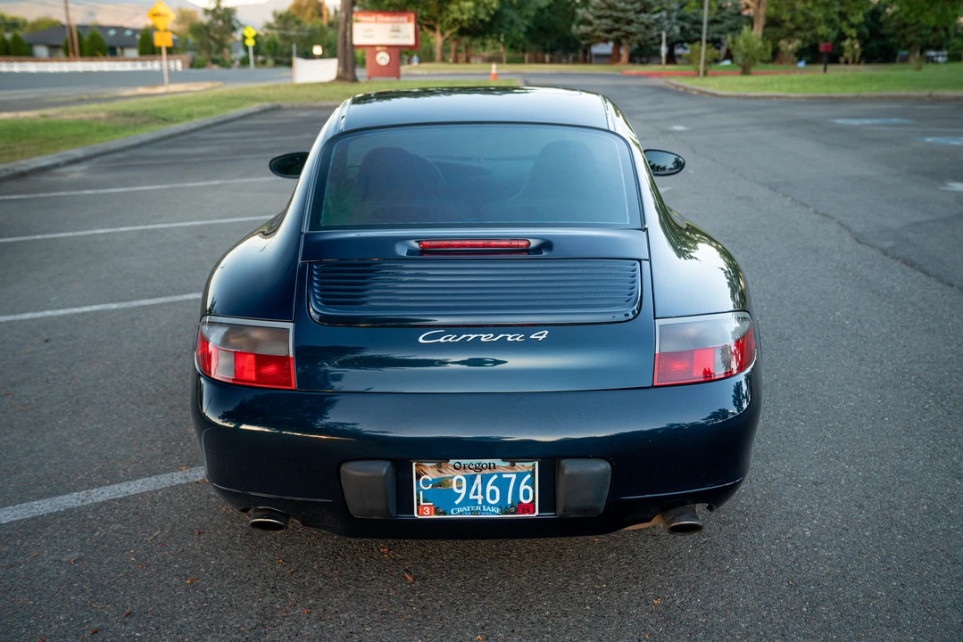 1999 Porsche 996 Carrera 4 - Image 15 of 31