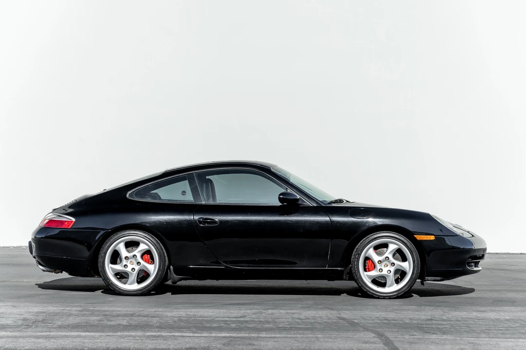 1999 Porsche 996 Carrera - Image 9 of 31