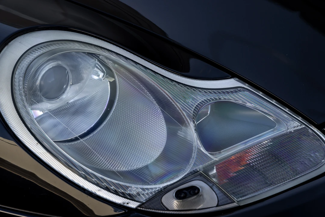 1999 Porsche 996 Carrera - Image 14 of 31