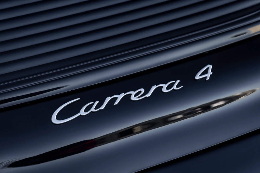 1999 Porsche 996 Carrera - Image 19 of 31
