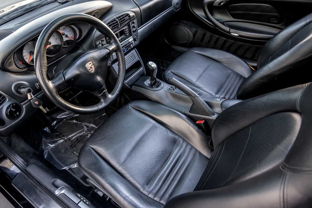 1999 Porsche 996 Carrera - Image 23 of 31