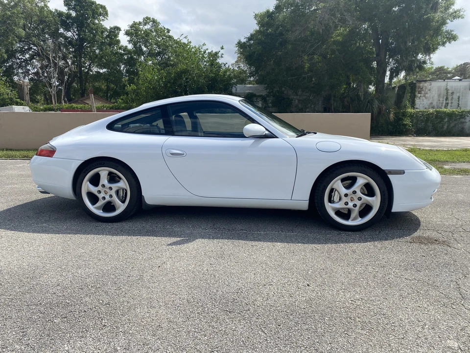 1999 Porsche 996 Carrera - Image 7 of 31