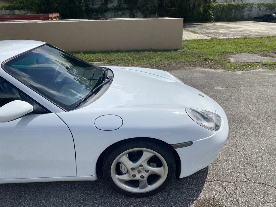 1999 Porsche 996 Carrera - Image 24 of 31