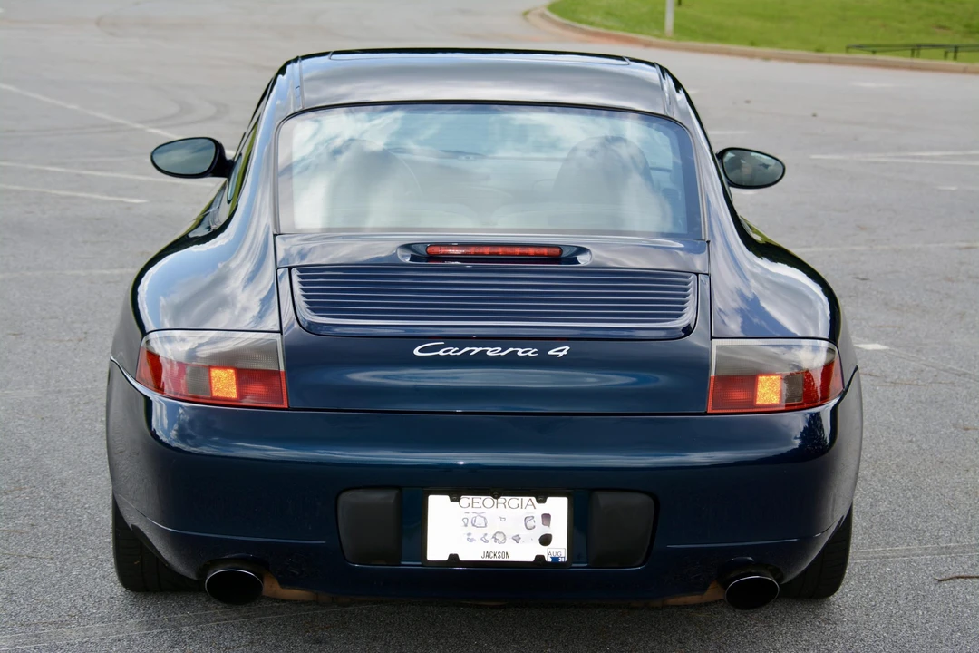 1999 Porsche 996 Carrera - Image 10 of 31