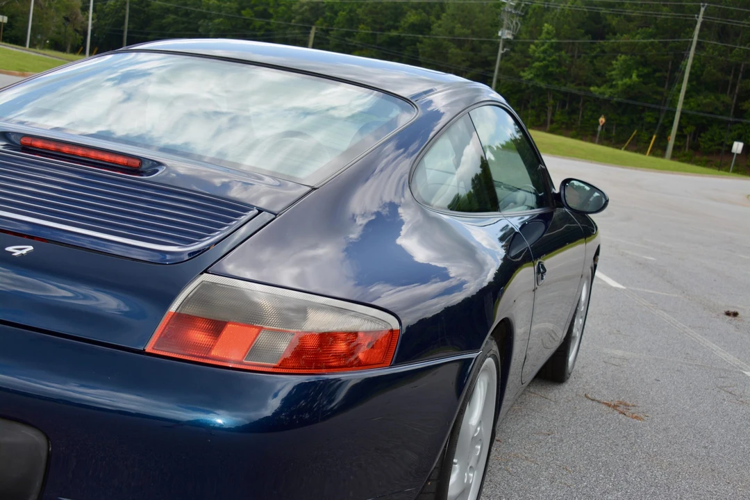 1999 Porsche 996 Carrera - Image 18 of 31