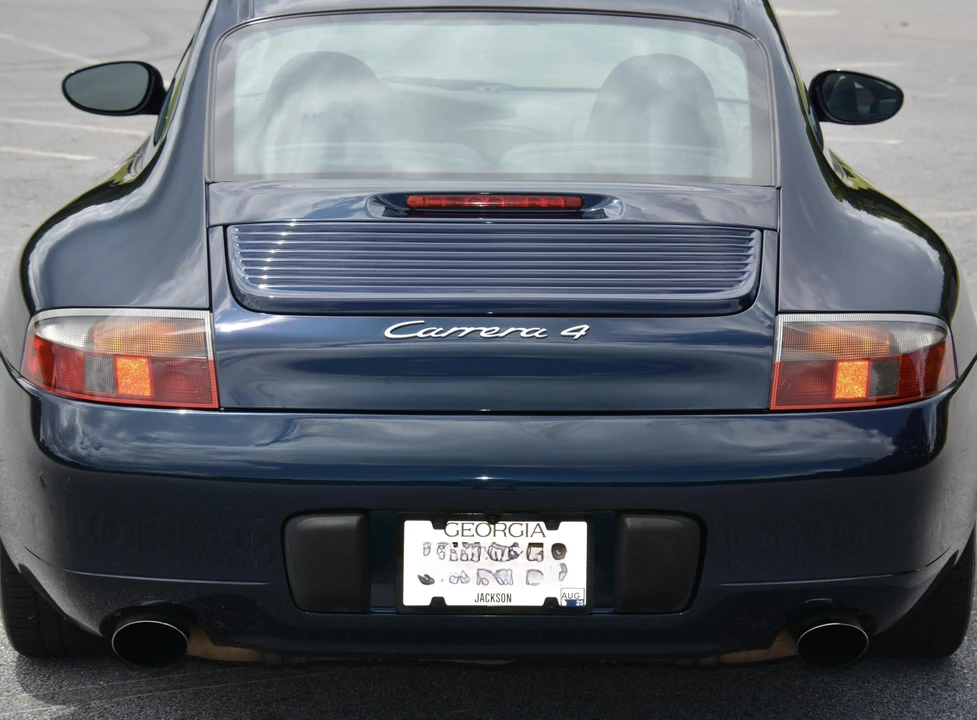 1999 Porsche 996 Carrera - Image 17 of 31