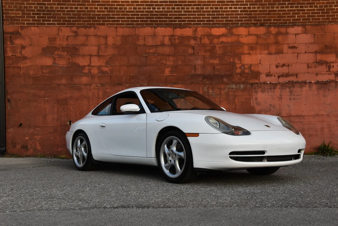 1999 Porsche 996 Carrera - Image 18 of 31