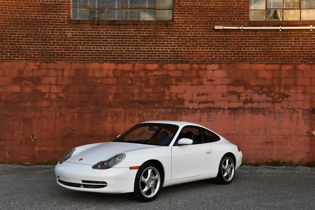 1999 Porsche 996 Carrera - Image 3 of 31