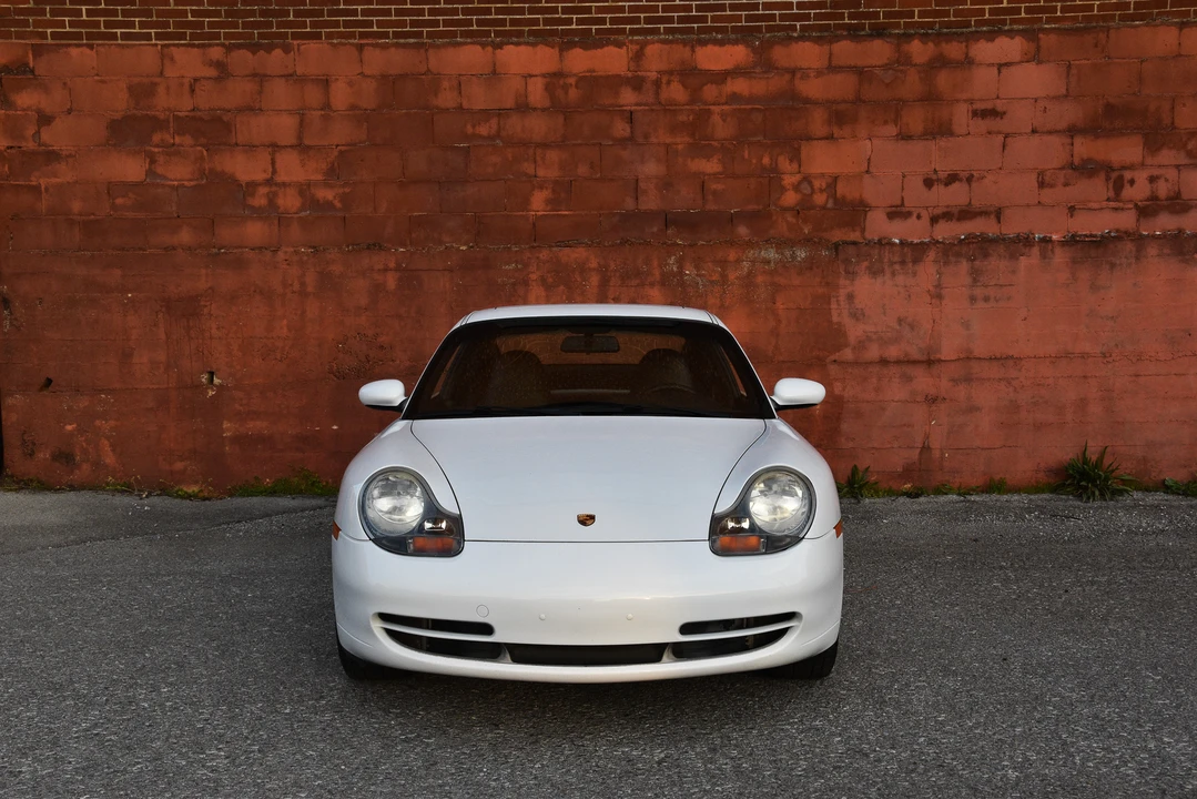 1999 Porsche 996 Carrera - Image 14 of 31