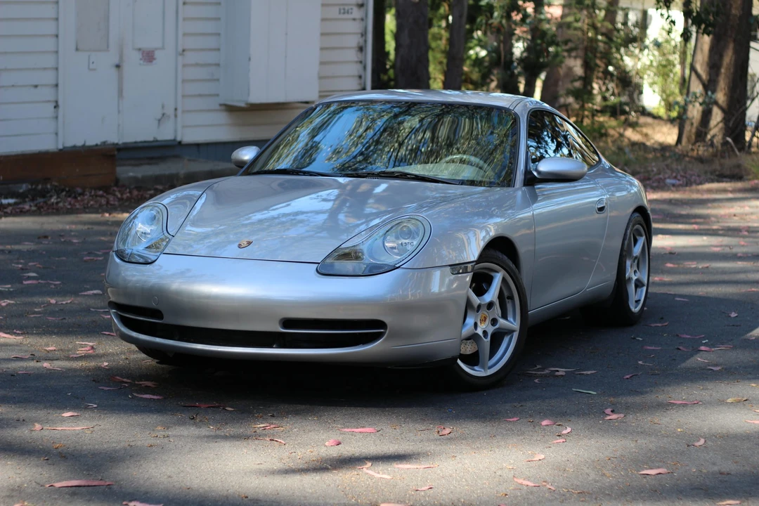 1999 Porsche 996 Carrera - Image 3 of 31