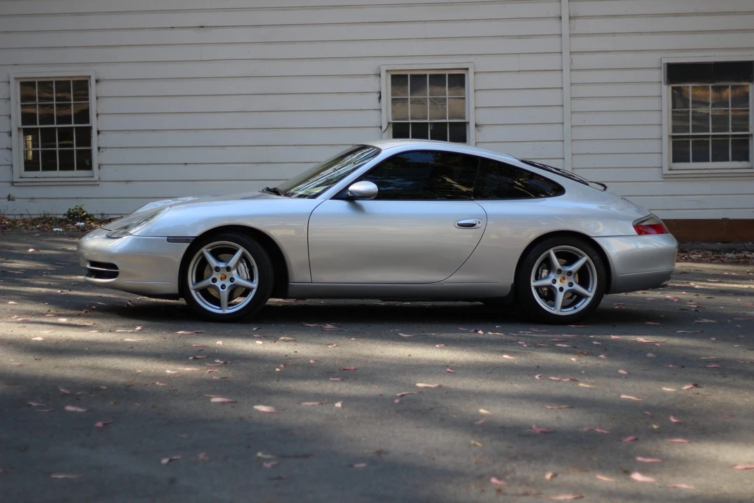 1999 Porsche 996 Carrera - Image 4 of 31