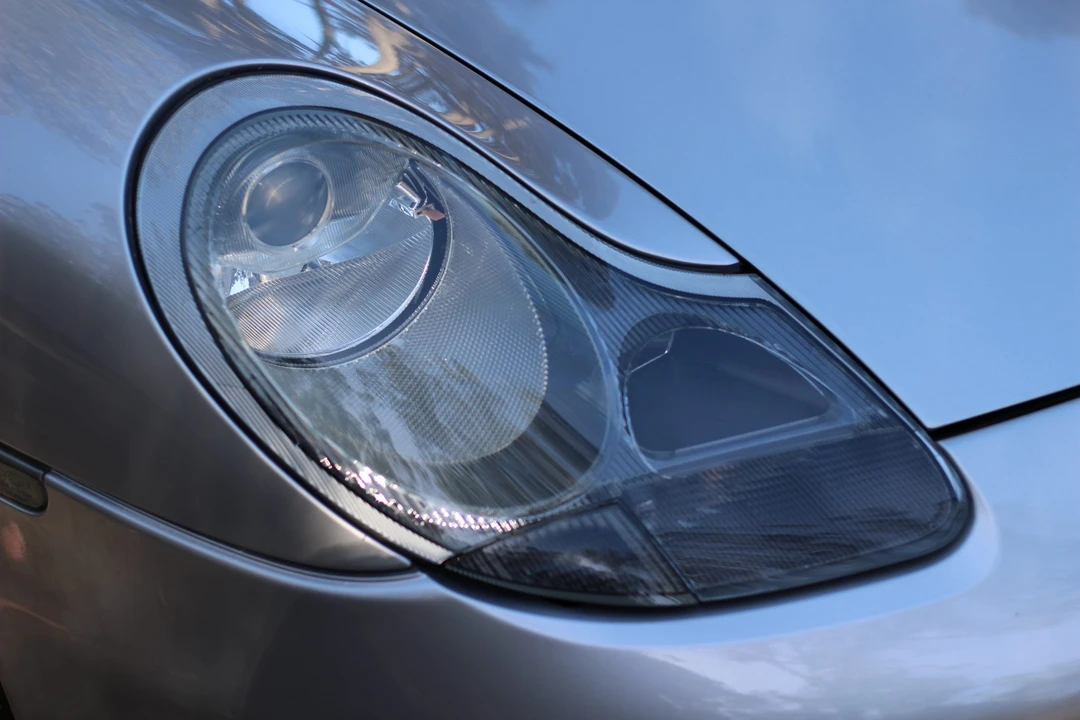 1999 Porsche 996 Carrera - Image 26 of 31