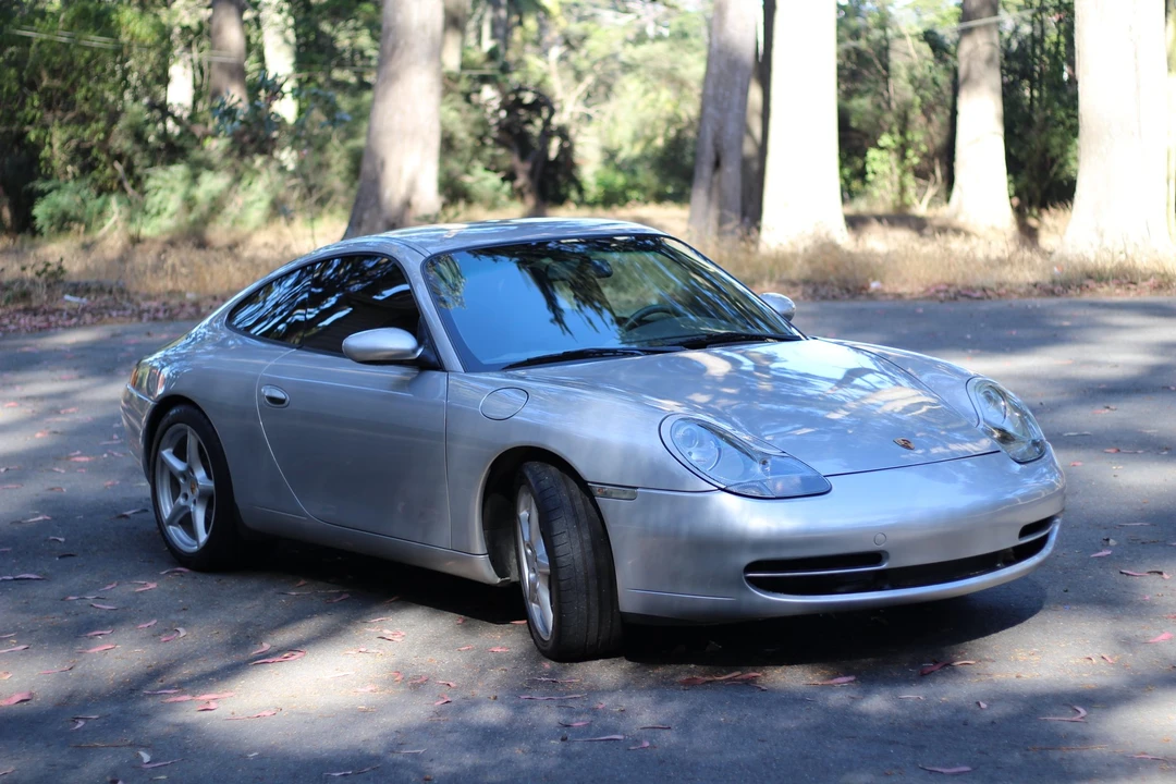 1999 Porsche 996 Carrera - Image 7 of 31