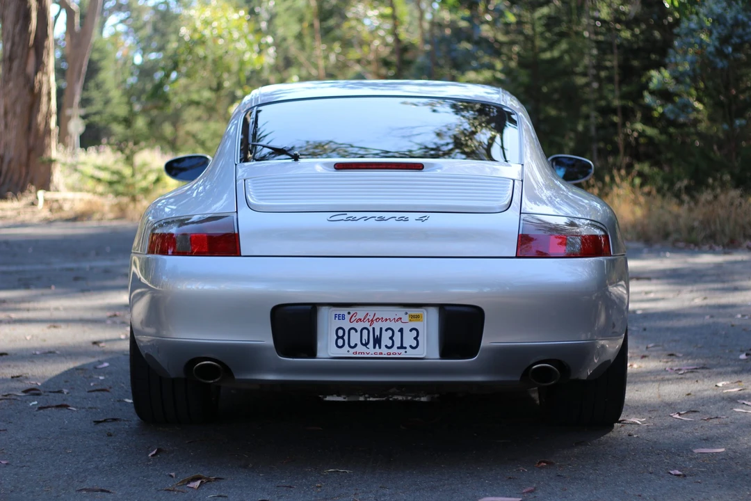 1999 Porsche 996 Carrera - Image 14 of 31