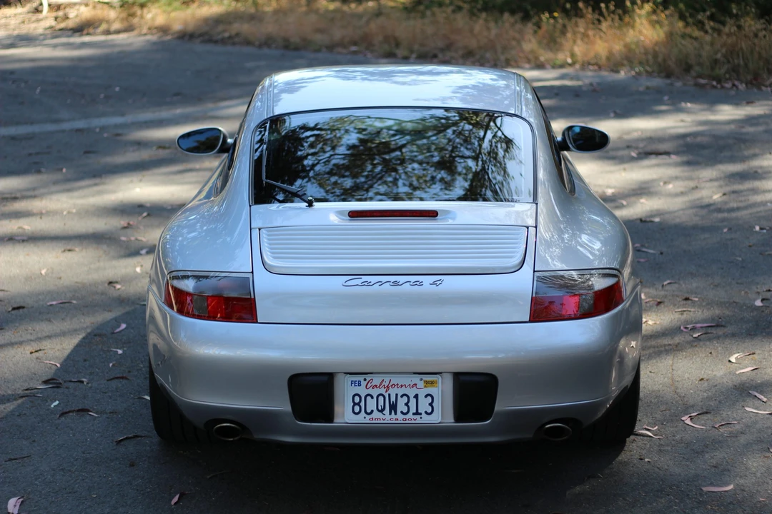 1999 Porsche 996 Carrera - Image 15 of 31