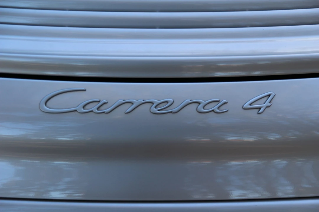 1999 Porsche 996 Carrera - Image 29 of 31