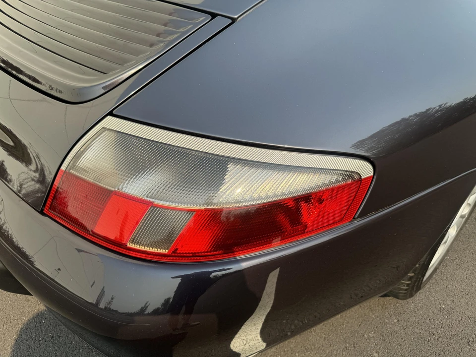 1999 Porsche 996 Carrera - Image 27 of 31