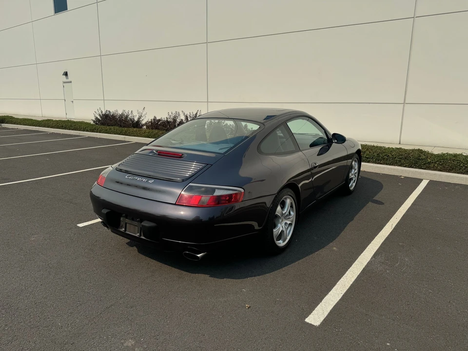 1999 Porsche 996 Carrera - Image 13 of 31