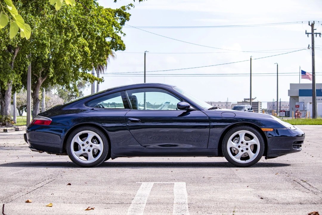 1999 Porsche 996 Carrera - Image 29 of 31