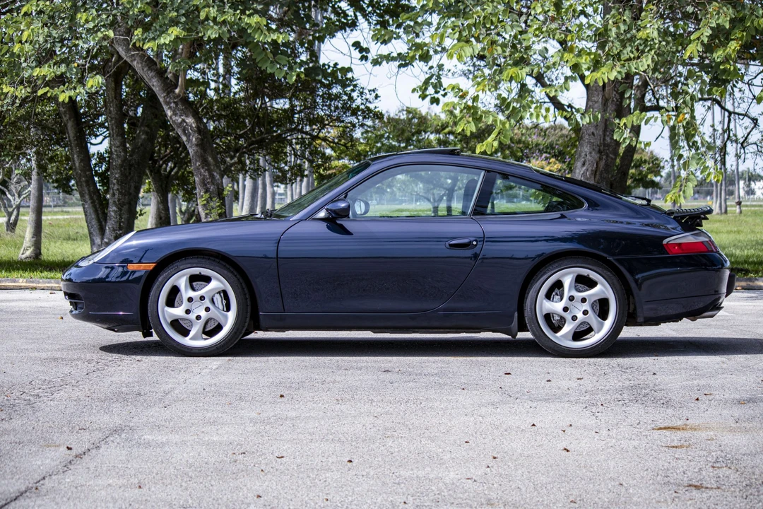 1999 Porsche 996 Carrera - Image 18 of 31