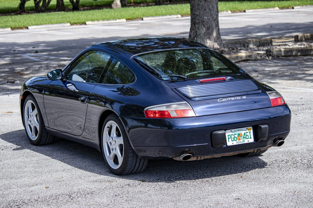 1999 Porsche 996 Carrera - Image 23 of 31