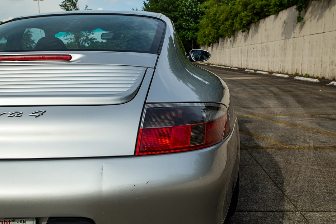 1999 Porsche 996 Carrera - Image 20 of 31