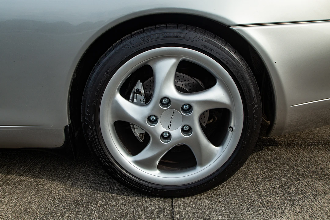 1999 Porsche 996 Carrera - Image 30 of 31